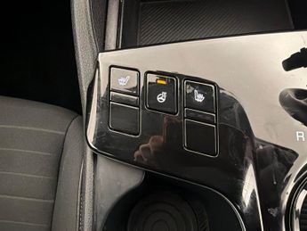 Kia Sportage 1.6 h T-GDi 3 (226 bhp) - LANE DEPARTURE  - LANE FOLLOWING ASSIS