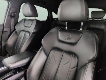 Audi e-tron 55 S line Sportback quattro 95kWh (408 ps) - LANE ASSIST - HEATE