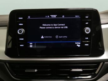 Volkswagen T-Roc 1.5 TSI Life DSG (150 ps) - LED - ASSISTANCE PACK - BLUETOOTH