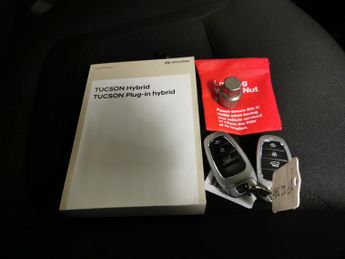 Hyundai Tucson 1.6 h T-GDi Premium (230 ps) - KEYLESS ENTRY - REVERSE CAM - HEA