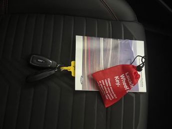 Ford Puma 1.0T EcoBoost MHEV ST-Line X (125 ps) - FORD SYNC3 - LANE DEPART