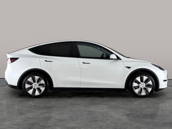 Tesla Model Y SUV RWD (346 ps) - HEATED STEERING - WIFI - BLIND SPOT ASSIST
