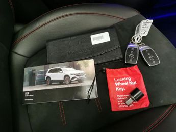 Mercedes-Benz EQB EQB 350 66.5kWh AMG Line (Premium) 4MATIC (292 ps) - HEATED LEAT