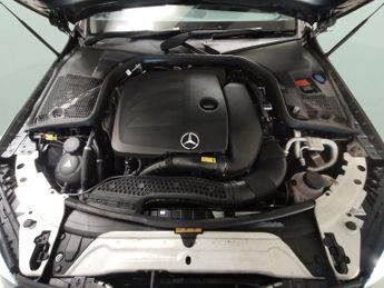 Mercedes-Benz C Class 1.5 C200 MHEV EQ Boost AMG Line G-Tronic+ (198 ps) - MIRROR PACK