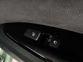 Kia Sportage 1.6 h T-GDi GT-Line S (226 bhp) - CARPLAY - DRIVING ASSISTANT - 
