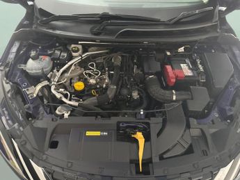 Nissan Qashqai 1.3 DIG-T MHEV N-Connecta (140 ps) - INTELLIGENT LANE INTERVENTI