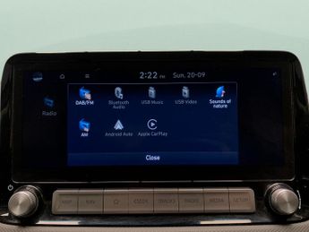 Hyundai Kona 64kWh Premium (10.5kW Charger) (204 ps) - HEATED SEATS - HEATED 