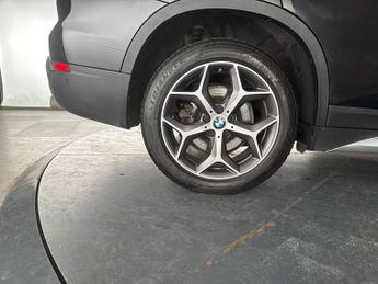 BMW X1 2.0 20i GPF xLine xDrive (192 ps) - 18IN 569 ALLOYS - SEATS