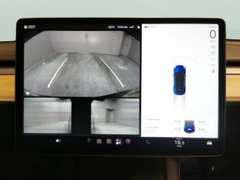 Tesla Model Y (Dual Motor) Long Range 4WDE (384 bhp) - HEATED STEERING