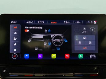 Cupra Formentor 1.4 eHybrid 12.8kWh V1 Plug-in DSG (204 ps) - KEYLESS ENTRY - LE