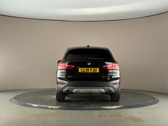 BMW X1 2.0 20i GPF xLine xDrive (192 ps) - 18IN 569 ALLOYS - SEATS