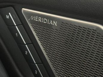 Jaguar I-PACE 400 90kWh R-Dynamic HSE Black 4WD (400 ps) - CARPLAY - KEYLESS E