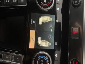 Jaguar I-PACE 400 90kWh R-Dynamic HSE Black 4WD (400 ps) - CARPLAY - KEYLESS E