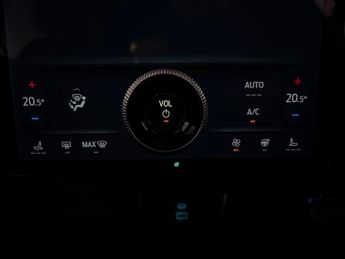 Ford Mustang Mach-e Extended Range 91kWh Automatic AWD (351 ps) - CARPLAY - ACTIVE L