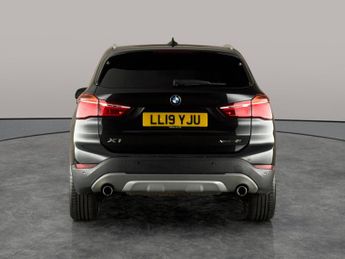 BMW X1 2.0 20i GPF xLine xDrive (192 ps) - 18IN 569 ALLOYS - SEATS