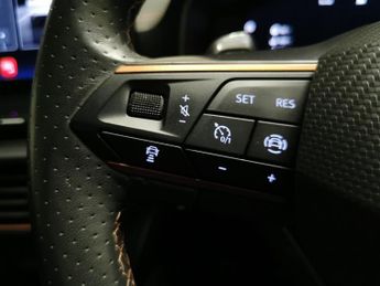 Cupra Formentor 1.5 TSI V1 DSG (150 ps) - KEYLESS ENTRY - LED - NAV
