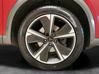 Cupra Formentor 1.5 TSI V1 DSG (150 ps) - KEYLESS ENTRY - LED - NAV