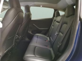 Tesla Model Y (Dual Motor) Long Range 4WDE (384 bhp) - HEATED STEERING