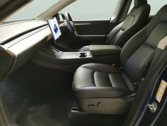 Tesla Model Y (Dual Motor) Long Range 4WDE (384 bhp) - HEATED STEERING