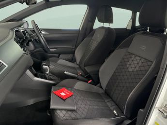 Volkswagen Polo 1.0 TSI R-Line DSG (110 ps) - DIGITAL DASH - AIR CON - AUTO HEAD