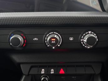 Audi A1 1.0 TFSI 25 Sport Sportback S Tronic (95 ps) - BLUETOOTH - CRUIS