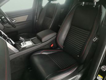 Land Rover Discovery Sport 1.5 P300e 12.2kWh R-Dynamic S Plug-in 4WD (309 ps) - LANE DEPART