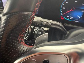 Mercedes-Benz EQA EQA 250+ 70.5kWh AMG Line (190 ps) - ADAPTIVE LIGHTS - HEATED LE