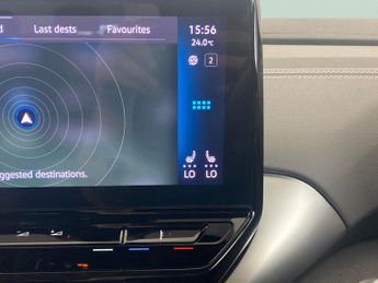 Volkswagen ID.4 Pro 77kWh Family (174 ps) - HEATED STEERING - BLIND SPOT ASSIST