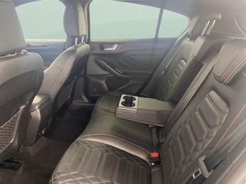 Ford Focus 1.0T EcoBoost MHEV ST-Line X DCT (125 ps) - SAT NAV - WIRELESS C