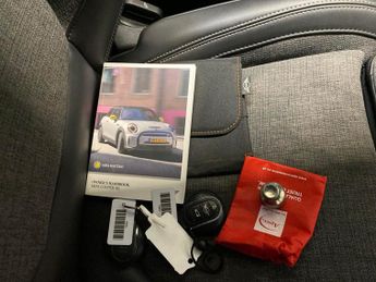 Mini Electric Hatch Cooper SE 32.6kWh Level 2 (184 ps) - DRIVING ASSISTANT - REVERSE