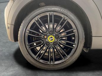 Mini Electric Hatch Cooper SE 32.6kWh Level 2 (184 ps) - DRIVING ASSISTANT - REVERSE