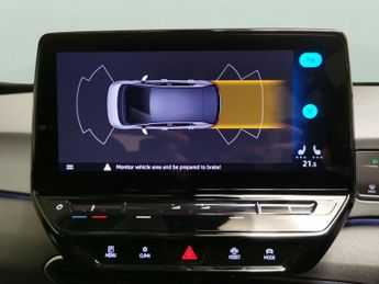 Volkswagen ID.3 Pro 58kWh Life (145 ps) - LANE DEPARTURE  - BLUETOOTH - PARK SEN