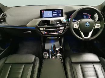 BMW iX3 80kWh Premier Edition (286 ps) - LEATHER - NAV - HEATED SEATS