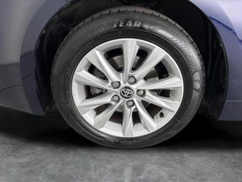 Toyota Corolla 1.8 VVT-h Icon CVT (140 ps) - HEATED SEATS - LANE DEPARTURE ALER