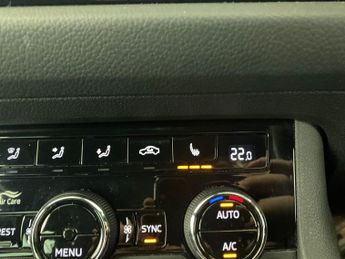 Skoda Kodiaq 2.0 TDI SportLine DSG 4WD (7 Seat) (150 ps) - APPLE CARPLAY - RE