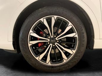 Ford Kuga 2.5h Duratec ST-Line X Edition CVT (190 ps) - REVERSE CAM - NAV