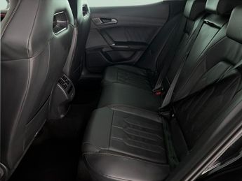 Cupra Formentor 1.4 eHybrid 12.8kWh VZ2 Plug-in DSG (245 ps) - HEATED WHEEL