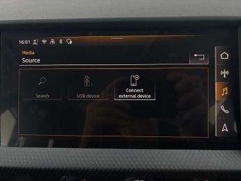 Audi A1 1.0 TFSI 25 Sport Sportback S Tronic (95 ps) - BLUETOOTH - CRUIS