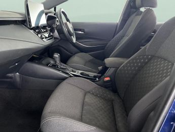Toyota Corolla 1.8 VVT-h Icon CVT (140 ps) - HEATED SEATS - LANE DEPARTURE ALER