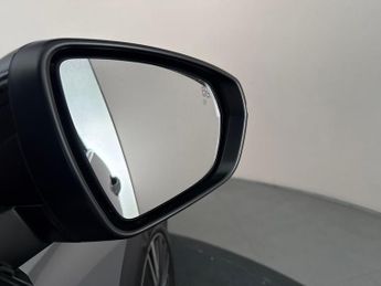 Peugeot 3008 1.5 BlueHDi GT Premium EAT (130 ps) - BLIND SPOT ASSIST - LANE D