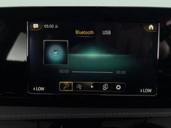 Mercedes-Benz A Class 1.5 A180d AMG Line 7G-DCT (116 ps) - REVERSE CAM - ALCANTARA - C