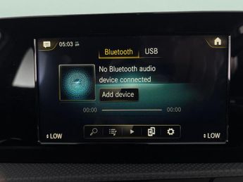 Mercedes-Benz A Class 1.5 A180d AMG Line 7G-DCT (116 ps) - REVERSE CAM - ALCANTARA - C