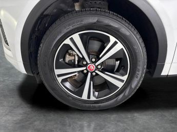 Jaguar E-pace 2.0 D204 MHEV R-Dynamic S AWD (204 ps) - REVERSE CAM - NAV - HEA