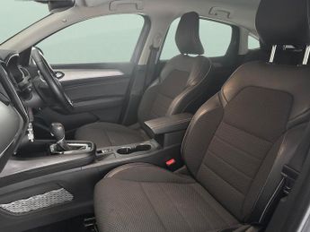 Renault Arkana 1.6 E-TECH S Edition 2WD (145 bhp) - NAV - BLIND SPOT ASSIST