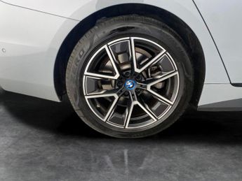 BMW i4 40 83.9kWh M Sport Gran Coupe eDrive (340 ps) - LED - REVERSE CA