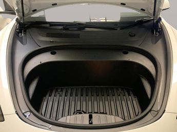 Tesla Model 3 Saloon RWD (241 bhp) - PARK ASSIST - LED - REVERSE CAM