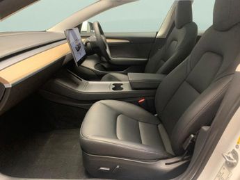 Tesla Model 3 Saloon RWD (241 bhp) - PARK ASSIST - LED - REVERSE CAM