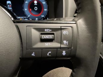 Nissan X-TRAIL 1.5 h e-POWER N-Connecta (204 ps) - INTELLIGENT LANE INTERVENTIO