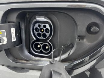 Kia Niro 64kWh 2 (201 bhp) - REVERSE CAM - REGENERATIVE BRAKING PADDLES -