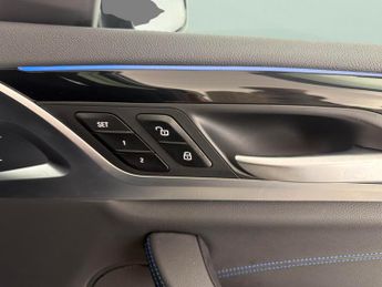 BMW iX3 80kWh M Sport (286 ps) - PAN ROOF - DRIVING ASSISTANT - PARK ASS